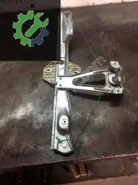 Renault Clio Sağ Arka Cam Krikosu çıkma parça
