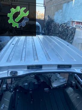 Ford Tourneo Connect Tavan çıkma parça