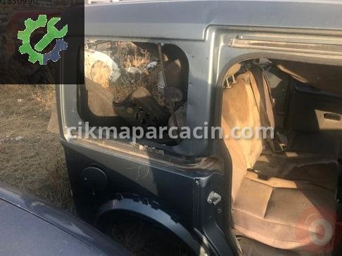 Ford Transit Connect Sağ Arka Çamurluk çıkma parça