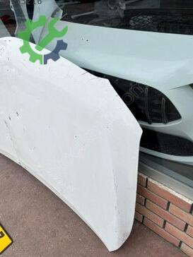 Toyota Corolla Ön Kaput çıkma parça