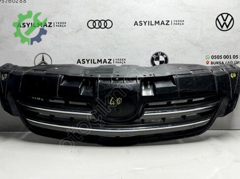 Toyota Corolla Ön Panjur çıkma parça