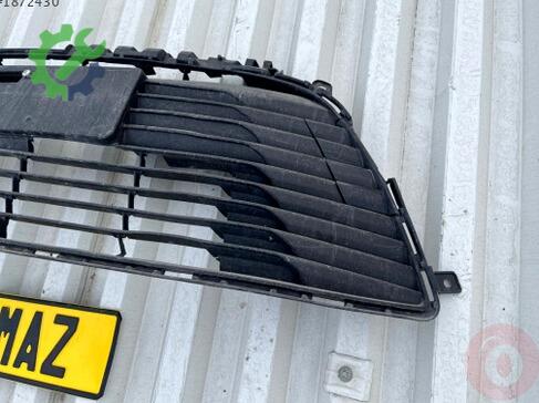 Toyota Corolla Tampon Alt Izgara 5311202B50 çıkma parça
