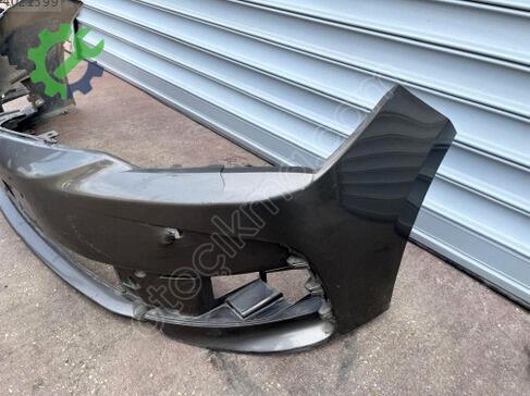Toyota Corolla Ön Tampon çıkma parça
