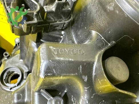 Toyota Corolla Sağ Ön Far 8113002T31 çıkma parça