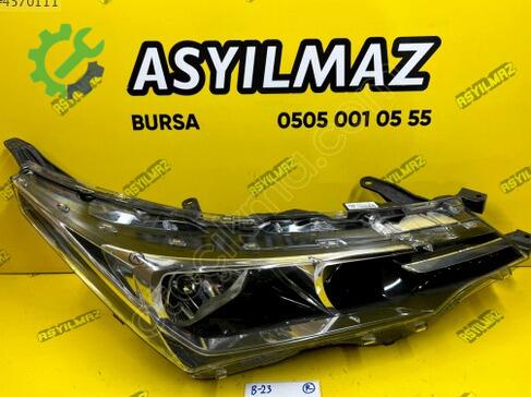 Toyota Corolla Sağ Ön Far çıkma parça