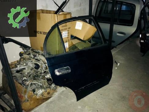Toyota Corona Sağ Arka Kapı çıkma parça