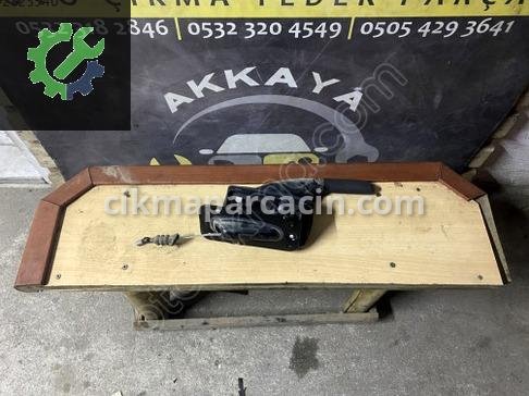 Opel Corsa El Freni çıkma parça