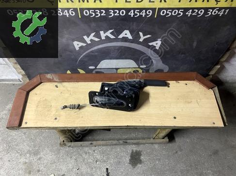 Opel Corsa El Freni çıkma parça