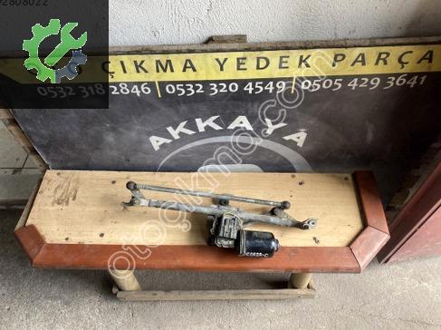 Opel Corsa Ön Silecek Motoru çıkma parça