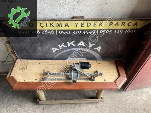 Opel Corsa Ön Silecek Motoru çıkma parça