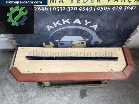 Opel Corsa Cam Fitili çıkma parça