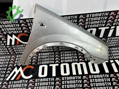 Opel Corsa Sağ Ön Çamurluk 1102136C çıkma parça
