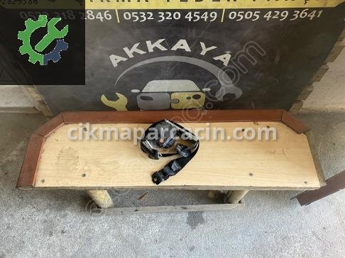 Opel Corsa Emniyet Kemeri çıkma parça