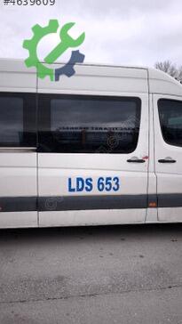 Volkswagen Crafter Arka Kapı çıkma parça