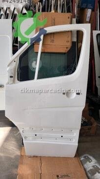Volkswagen Crafter Ön Kapı çıkma parça