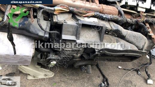 Chrysler LHS Kalorifer Kutusu çıkma parça