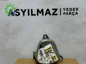 CROSSLAND X SAĞ FAR BEYNİ