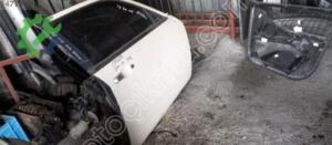 Chrysler 300 2025 Sağ Ön Kapı Çıkma