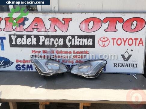 Citroen Berlingo Sağ Ön Far çıkma parça