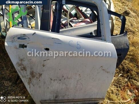 Citroen C5 Sağ Arka Kapı çıkma parça