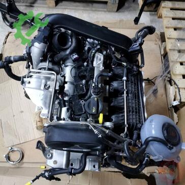 Volkswagen Passat Motor Su Radyatörü çıkma parça