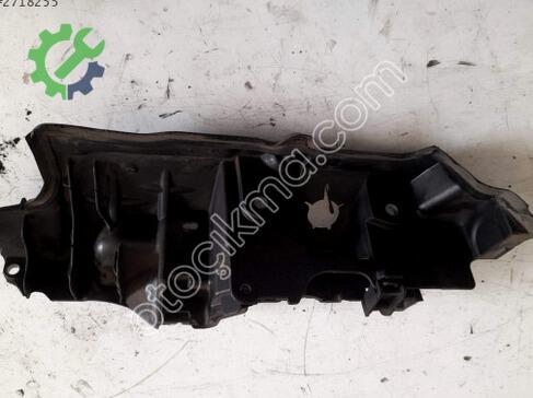 Dacia Dokker Külbütör Kapağı çıkma parça