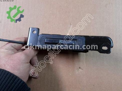 Dacia Dokker Depo Kapağı çıkma parça