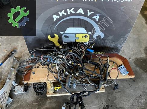 Dacia Dokker Göğüs çıkma parça