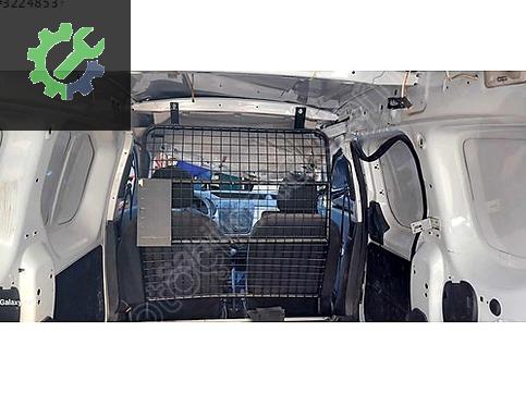 Dacia Dokker Bel Dayama çıkma parça