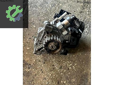 Dacia Dokker Yakıt Pompası çıkma parça