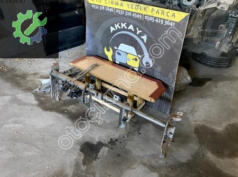 Dacia Dokker Ön Tampon Demiri çıkma parça