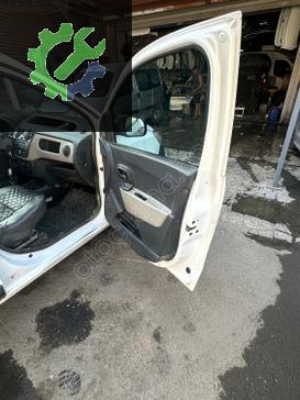 Dacia Dokker Sağ Ön Kapı çıkma parça