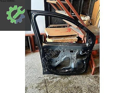 Dacia Dokker Sol Ön Kapı çıkma parça