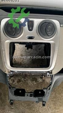 Dacia Dokker Havalandırma Izgaraları çıkma parça