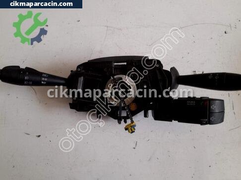 Dacia Dokker Silecek Kolu çıkma parça