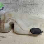 Dacia Duster 2013 – 2017 Cam Suyu Deposu Bidonu 8200210002