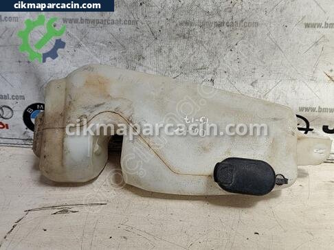 Dacia Duster Cam Suyu Deposu çıkma parça