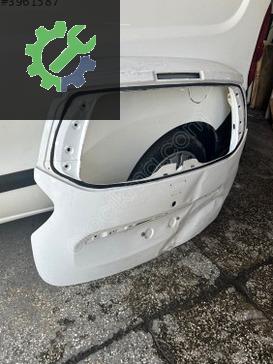 Dacia Duster Bagaj Kapağı çıkma parça