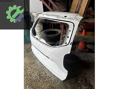 Dacia Duster Bagaj Kapağı çıkma parça