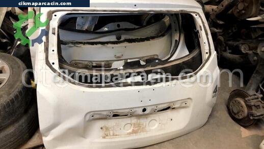 Dacia Duster Bagaj Kapağı çıkma parça