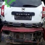 Dacia duster bagaj kapısı