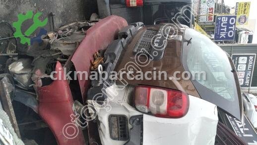 Dacia Duster Bagaj çıkma parça
