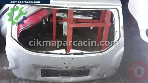 Dacia Duster Bagaj Kapağı çıkma parça