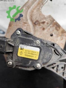 Dacia Duster Pedal 180026342R çıkma parça