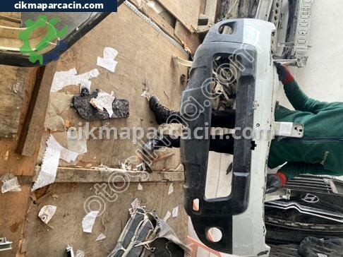 Dacia Duster Ön Tampon çıkma parça