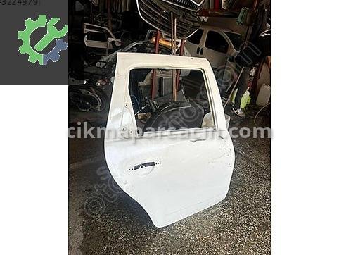Dacia Duster Sağ Arka Kapı çıkma parça