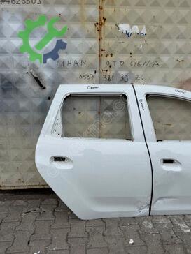 Dacia Duster Sağ Ön Kapı çıkma parça