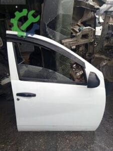 Dacia Duster Sağ Ön Kapı Çıkma