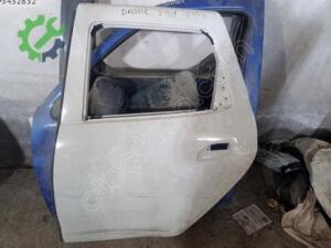 Dacia Duster sol arka kapı