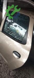 Dacia Duster Sol Arka Kapı Çıkma